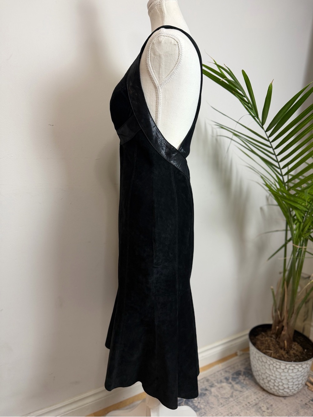 Danier Black Genuine Suede Leather Plunge Cross Back Midi Dress - Picture 9 of 15